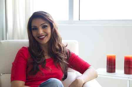 Somy Ali donates 1000 dollars to PM Cares fund to support victims of Kashmir violence