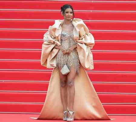 Nancy Tyagi pays tribute to her mother with a two-piece couture set at Cannes