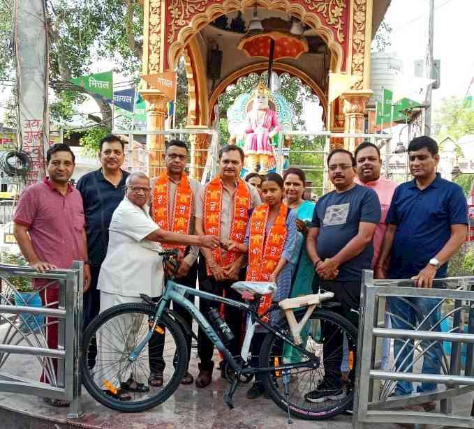 समाज सेवा के क्षेत्र में बेहतरीन कार्य कर रहा है ट्रस्टः डीपीआरओ संजीव सैनी