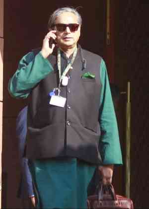 If anyone thinks Tharoor is moving towards BJP, it shouldn’t be doubted: Former RS Dy Chairman