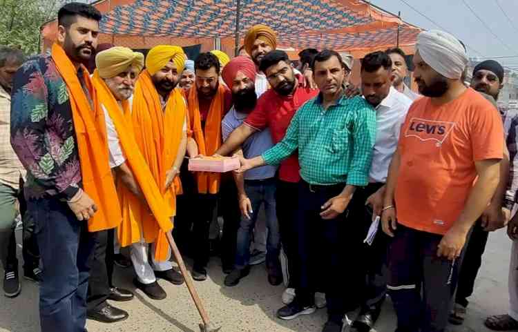 Cabinet minister Mundian inaugurates development projects worth over Rs 6 crore