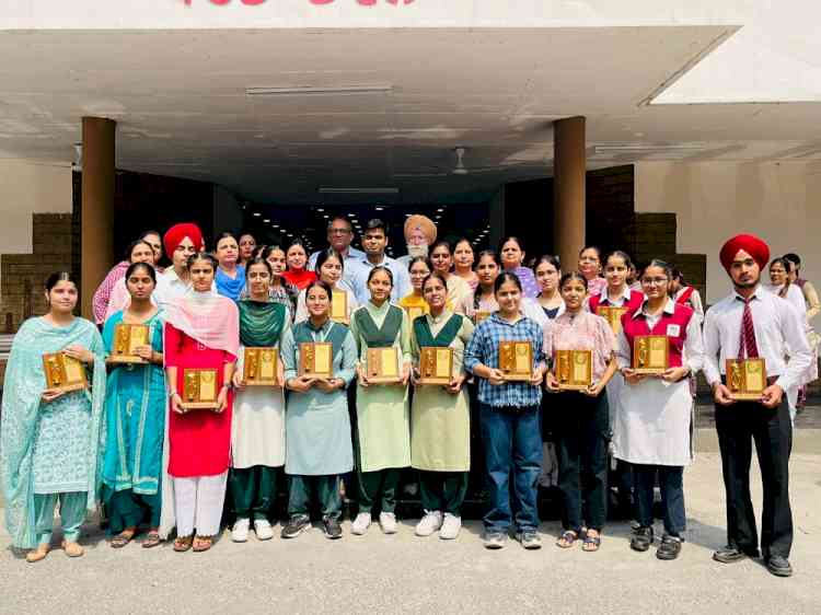 DC felicitates 26 merit holders of classes 12th and 10th