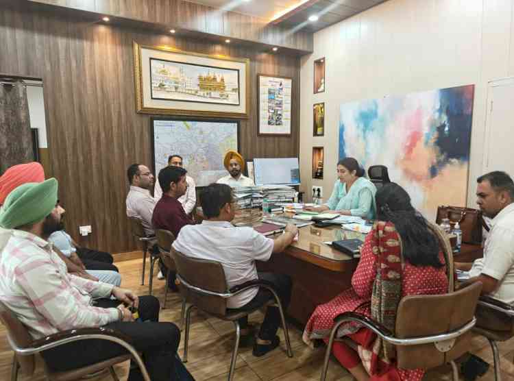 Meeting held with office bearers of Associations representing Coaching Institutes and Rental Services 