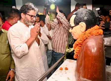 Prashant Kishor launches ‘Bihar Badlaav Yatra’ from JP’s birthplace