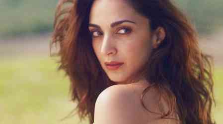 ‘War 2’ stylist Anaita Shroff Adajania lavishes praise on Kiara Advani’s bikini look