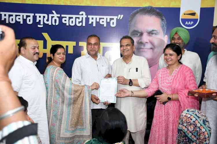 MP Arora confers Ownership Rights to Households of Haibowal Khurd and Rajpura Basti
