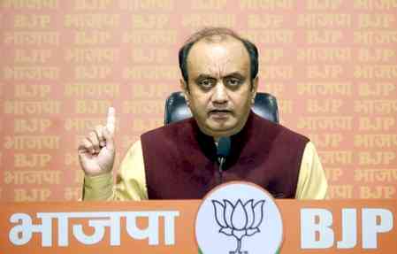 Cong leaders giving oxygen to Pak with anti-India remarks: Sudhanshu Trivedi 