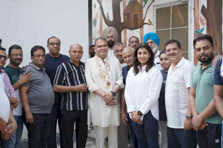 MP Arora Visits Pakshi Dham; Donates Rs.5 Lakh to Bhagwan Mahavir Jeev Seva Trust