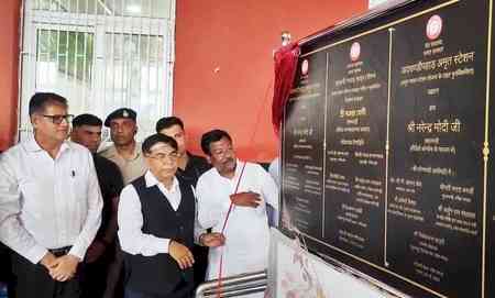PM Modi inaugurates Amrit Bharat stations in Bihar, West Bengal; locals celebrate 
