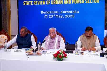 Manohar Lal urges Karnataka govt to speed up financial reforms