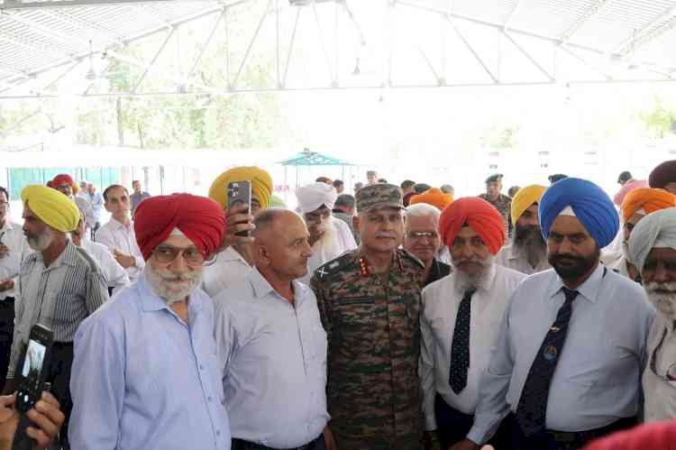 Vajra Corps GOC reaffirms enduring bond with veterans, emphasizes role in nation building
