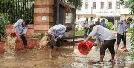 Heavy rain disrupts life in Delhi; flights affected, IMD issues red alert