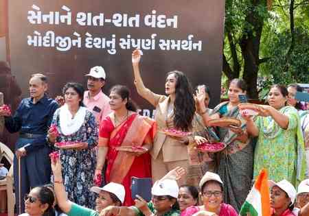 Proud moment: Col Sofiya Qureshi's family meets PM Modi during Vadodara visit