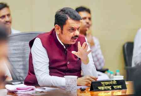 Conduct damage assessment in rain-affected areas immediately: CM Fadnavis