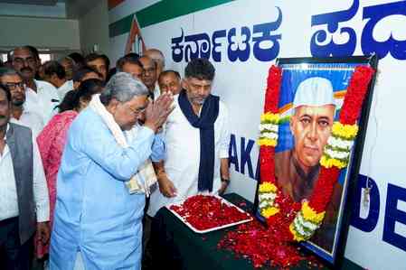 COVID-19: Elderly, people with co-morbidities must wear masks, says Siddaramaiah