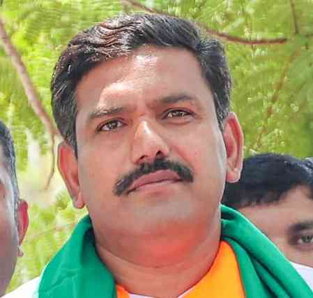 Siddaramaiah betrayed K’taka’s interests by skipping NITI Ayog meet: BJP
