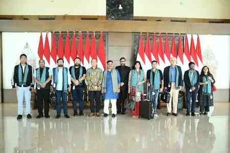Indian delegation arrives in Indonesia after successfully concluding Singapore visit