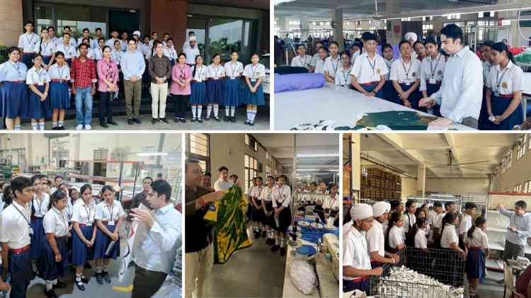 Industrial visit organised for commerce students of  Innocent Hearts School Noorpur Road Branch
