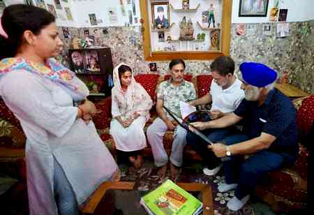Rahul Gandhi urges PM Modi to announce relief package for border areas hit by Pak shelling