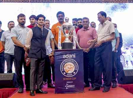 Jyotiraditya Scindia hails MPL’s growth, says ‘this season will be historic’