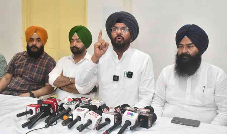Kuldeep Singh Dhaliwal Challenges Tarun Chugh: What Did Your Party Do for Punjab’s Youth as Drugs Flourished Under Your Rule