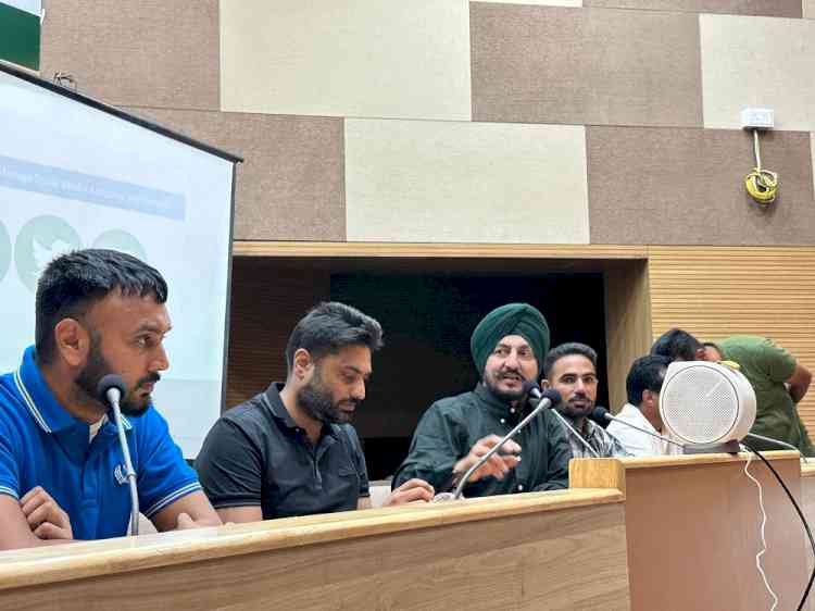 AAP Punjab Social Media Warriors Master the 'Art of Digital Warfare'