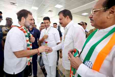 Rahul Gandhi receives grand welcome at Bhopal’s Raja Bhoj Airport