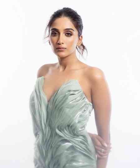 Nimrit Kaur Ahluwalia to share screen space with Tiger Shroff in new project