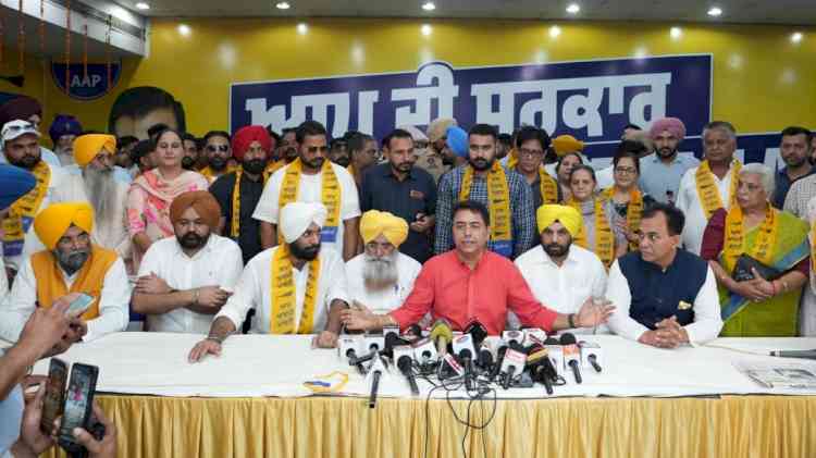 Major Boost for Aam Aadmi Party in Ludhiana West, Prominent Social Figures Join the Party