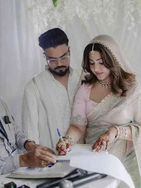 Hina Khan, husband Rocky sign first project post wedding, all set to appear in new show
