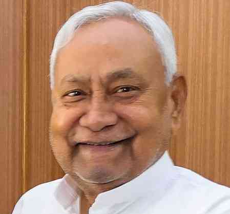 CM Nitish's quirky gesture and remarks spark laughter in Darbhanga event