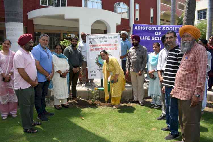 World Environment Day 2025 celebrated at Lyallpur Khalsa College