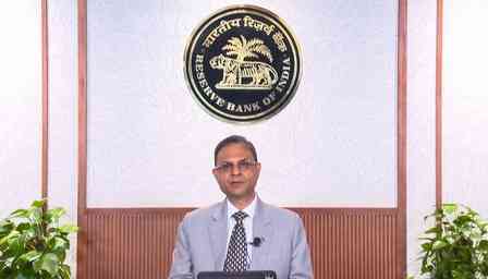 RBI to raise gold loan-to-value ratio to 85 pc for small borrowers