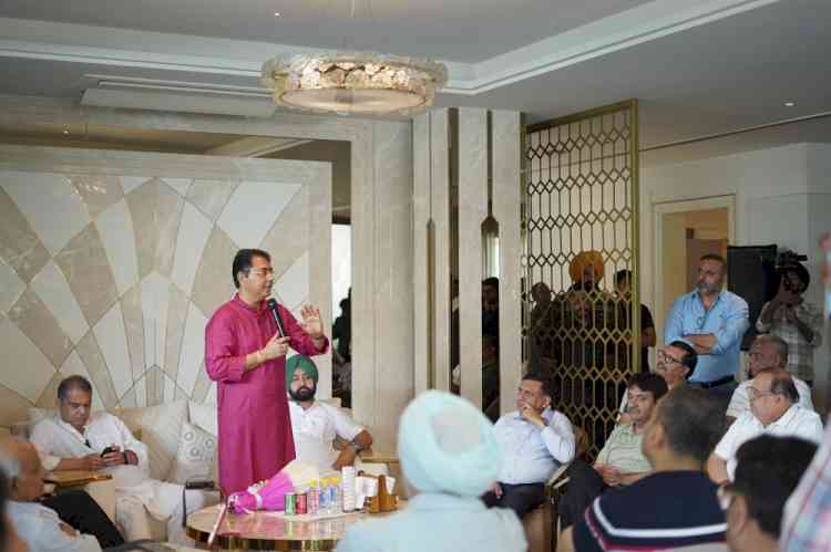 MP Arora ushered in new era of politics by replacing “dabangai kind of politics”: Aman Arora