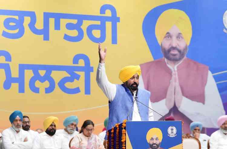 Vote Bank, Not Human Beings: CM Mann Exposes Cruel Reality of SC Treatment by Akali - BJP & Congress Governments