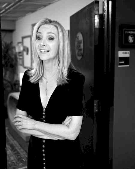 Lisa Kudrow tells why she found 'Friends' to be a lot of work