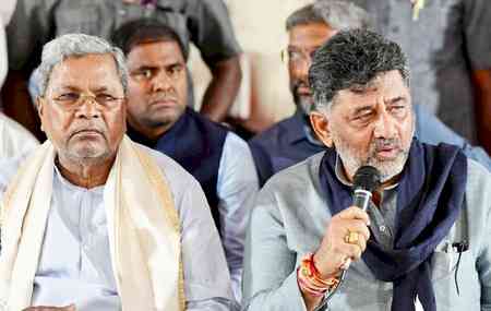 CM Siddaramaiah, Dy CM Shivakumar in Delhi to brief party high command on stampede case
