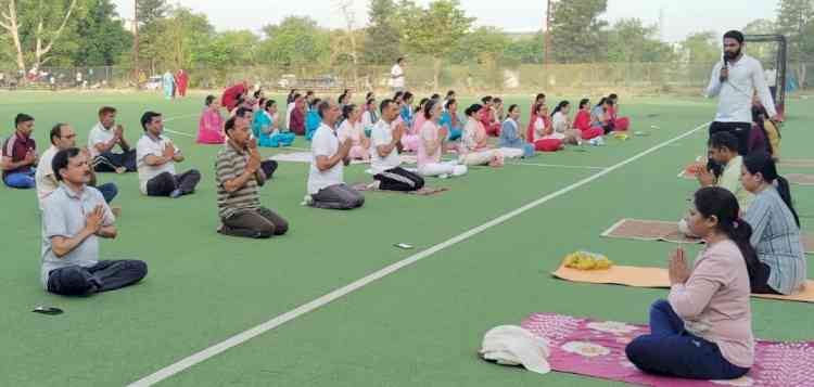 11 वां अंतरराष्ट्रीय योग दिवस को लेकर लगातार प्रशिक्षण शिविर जारी