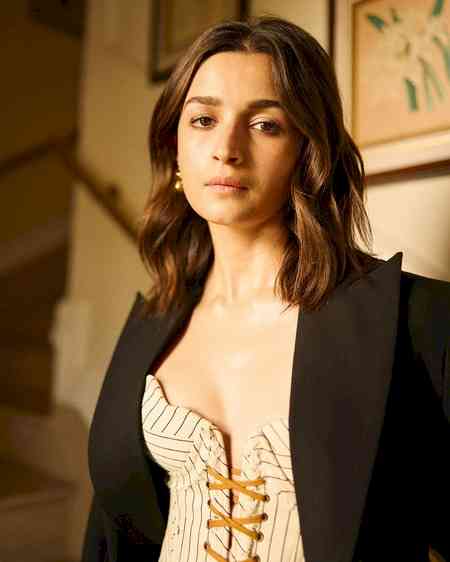 Alia Bhatt, Sharvari prep for lavishly mounted song sequence for ‘Alpha’
