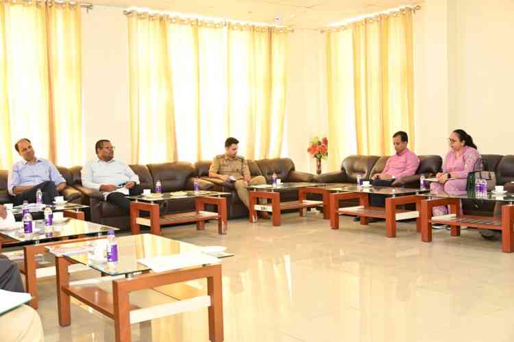 Ludhiana West by-polls- Expenditure observer directs FSTs, police, MC, excise and other law enforcement agencies to increase vigil; remove illegal hoardings/posters and update daily reports