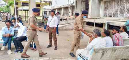 Gujarat govt arranges accommodation, transport for families of plane crash victims