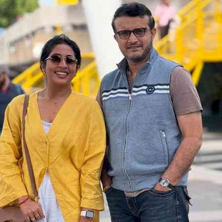 Actress Navya Nair meets Saurav Ganguly in London; calls the cricketing great a 'legend'