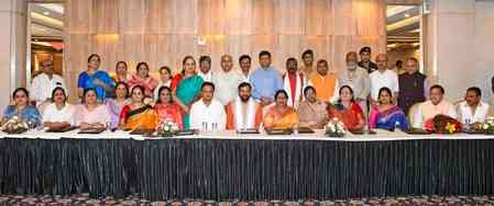 Mayors play significant role in development, progress of cities: Haryana CM