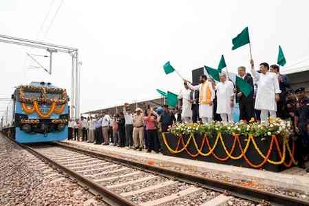 Vaishnaw inaugurates India’s largest automobile multi-modal cargo terminal at Maruti Suzuki plant in Manesar