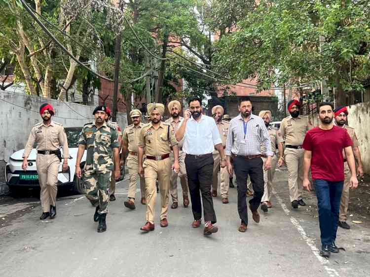 Ludhiana West Returning Officer leads flag march in constituency