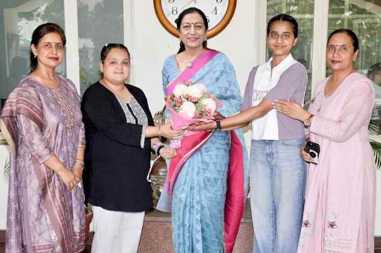 KMV students bag prestigious Internships at Borosil