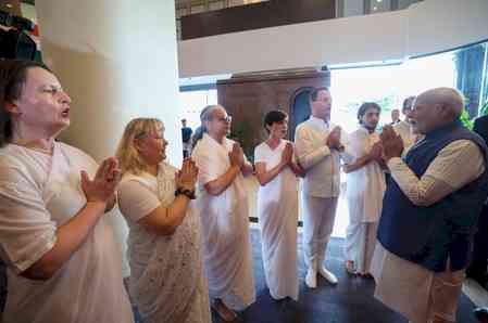 Vedic chants resonate in Zagreb as PM Modi receives rousing welcome in Croatia 