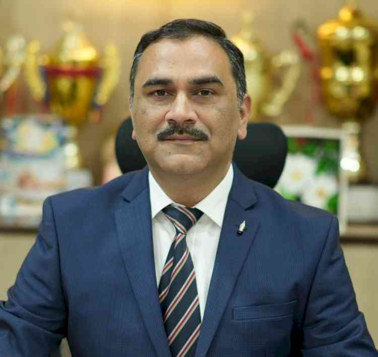 दोआबा कॉलेज में नए विद्यार्थियों के दाखिला लेने हेतु सम्पर्क स्कॉलरशिप स्कीम