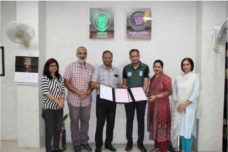 ICAR-CIPHET gave licensing of Pearl millet and Sorghum based extrudates to Mahima Healthy Foods, Delhi