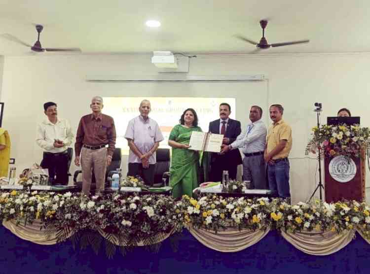 Nauni’s AICRP Centre on Biological Control of Crop Pests Honoured with Best Centre Award